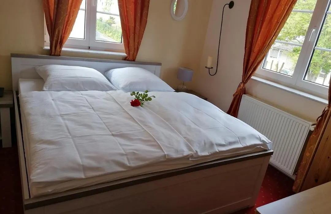 Hotel Rosengarten-1